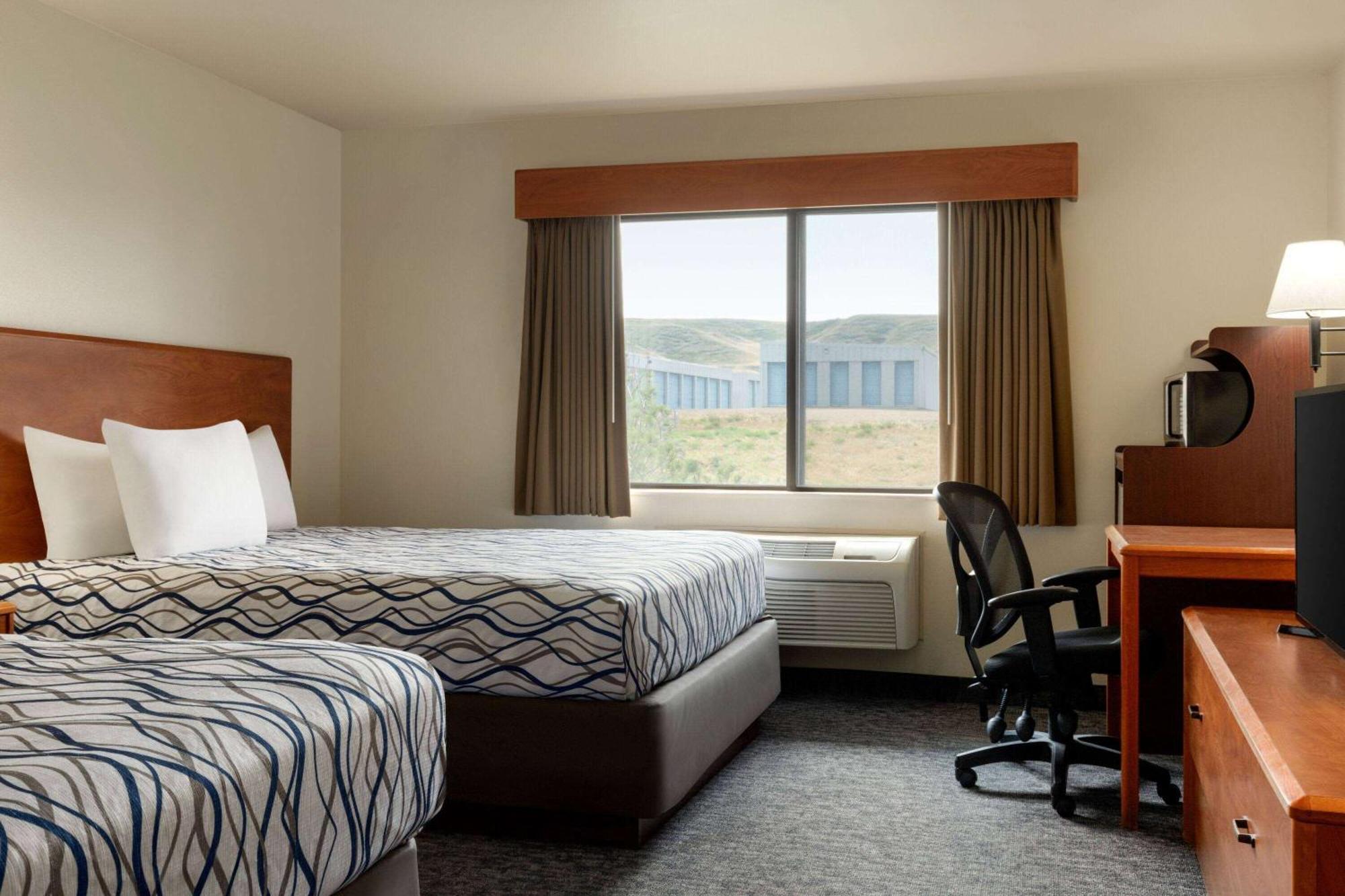 Americinn By Wyndham האברה מראה חיצוני תמונה